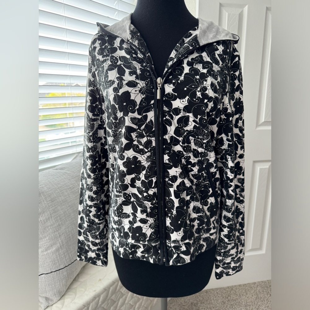CHARTER CLUB LIKE NEW! WOMEN’S FLEUR SOMBRE ZIP UP HOODIE IN BLACK/WHITE SZ M